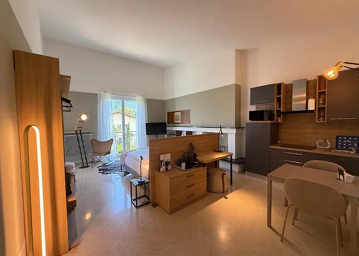 LA VILLA - Hotel REMORINO